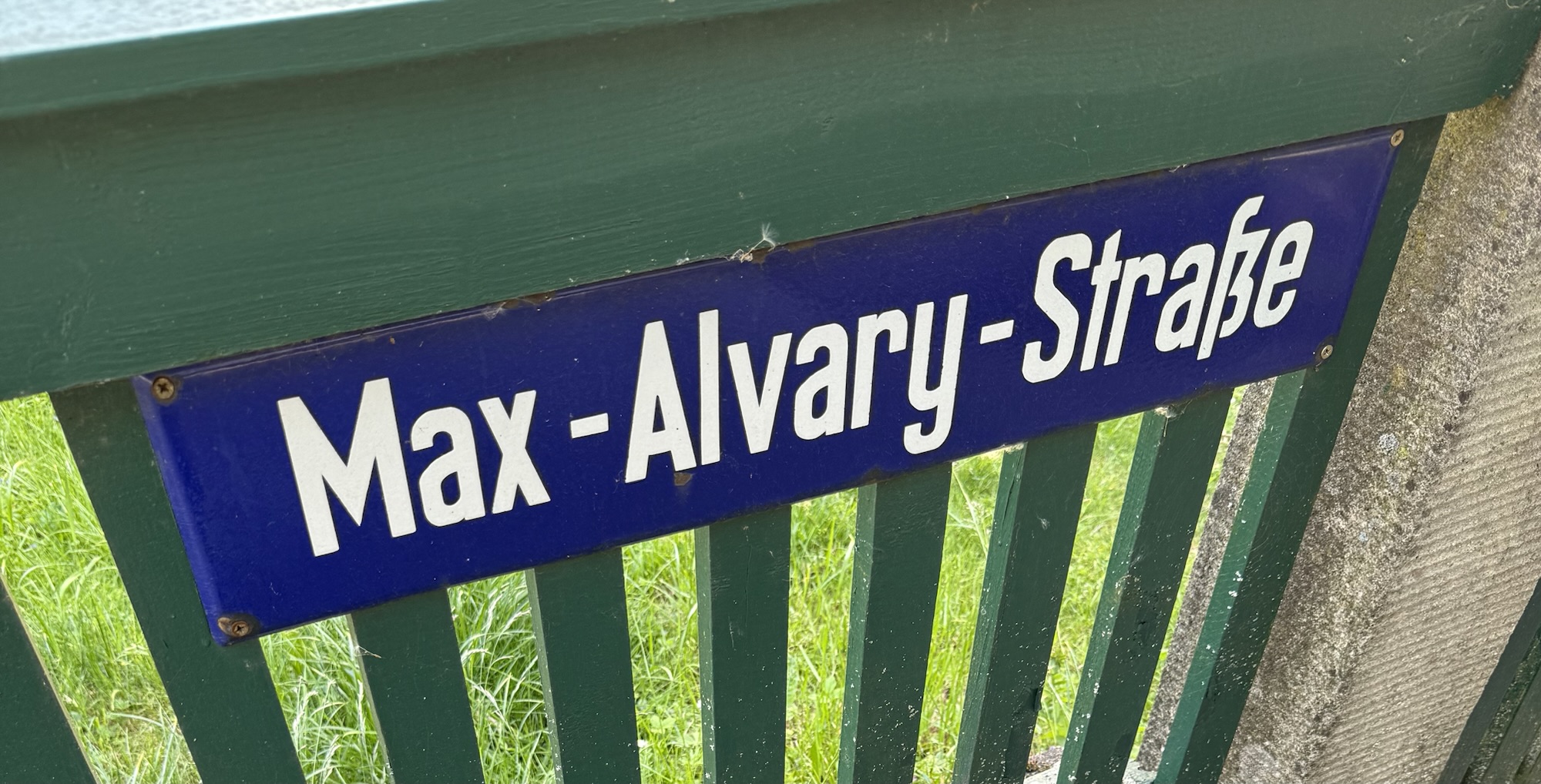 Strassenschild Max Alvary Strasse Bad Tabarz