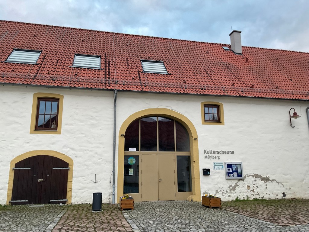 Kulturscheune Mühlberg, Drei Gleichen